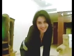 دختر جوان اشتها دانلود رایگان فیلم سینمای سکسی آور گربه و جوانان تراشیده خود را بر روی یک دوربین مخفی برق زد