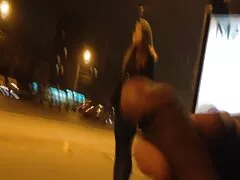 جوجه بیدمشک در جوراب فیلم سینمای سکسی جدید شلواری پاره شده توسط معشوقه تحقیر می شود